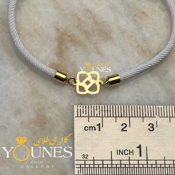 دستبند گل مربعی طلا لیزری